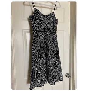 Banana Republic Dress - Size 6 - Never Worn